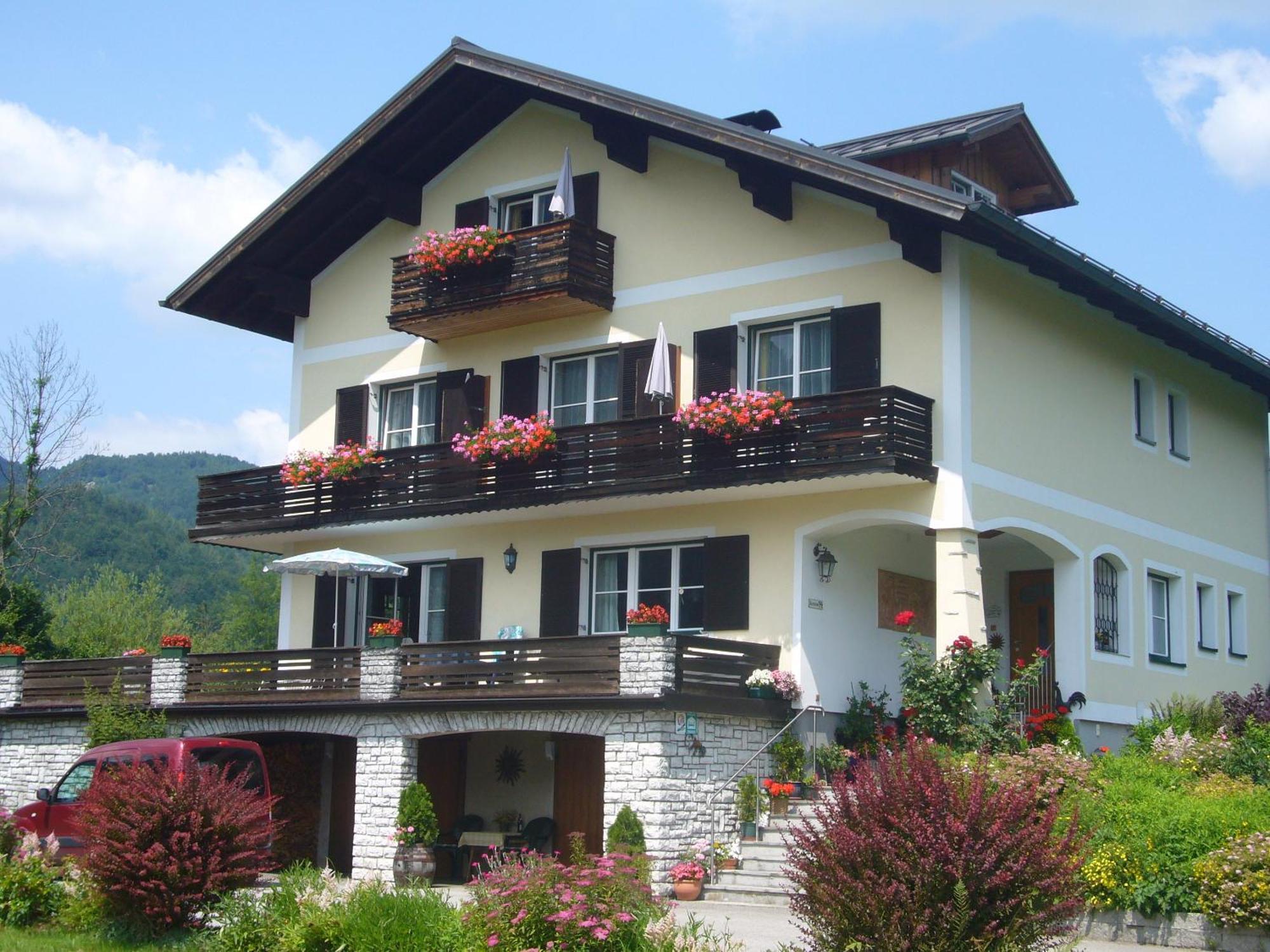 Ferienwohnungen Haus Peer Bad Goisern Dış mekan fotoğraf